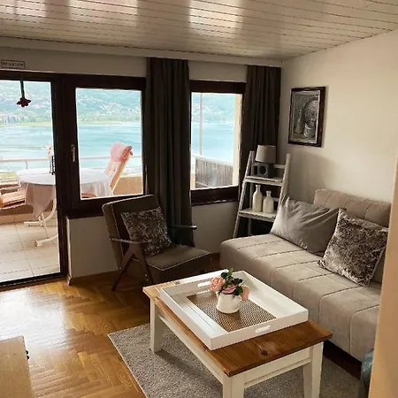 Lakeview Apartment